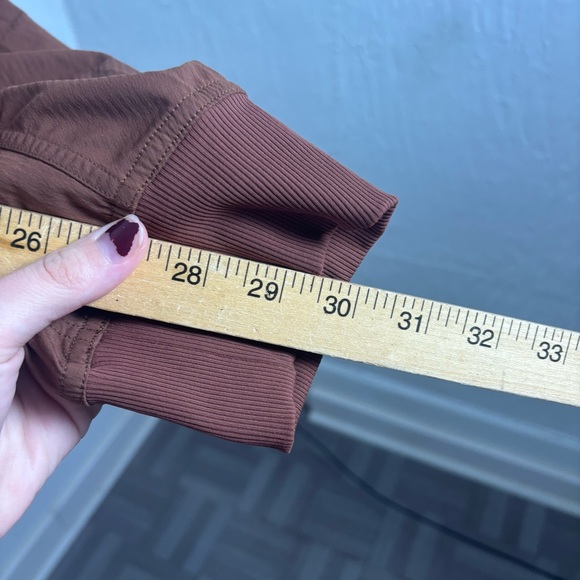 Lululemon Dance Studio Mid-Rise Jogger in the color Roasted Brown Size 8 - Picture 6 of 7